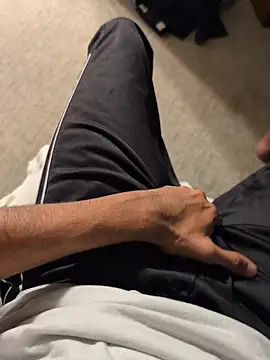 crazyhornet17 online show from 11/21/25, 12:53