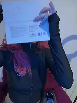 Valen-Foxx1 online show from 04/08/26, 06:04