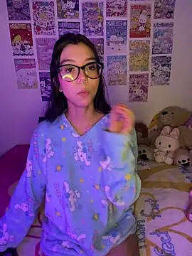 Valen-Foxx1 online show from 12/19/25, 06:16