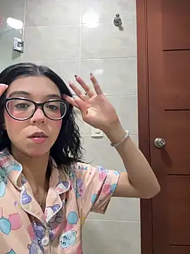 Valen-Foxx1 online show from 02/07/26, 06:32