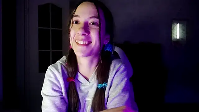 NildaGerrero online show from 11/20/25, 07:36