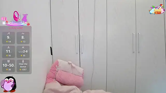 XIAOFENG-2025 online show from 12/02/25, 06:37