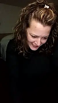 whitecream88 online show from 12/01/25, 08:26