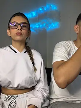 Sharlotte Davin online show from 11/28/25, 01:17