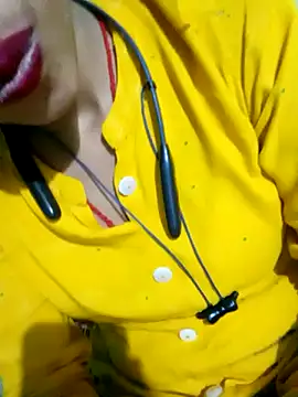 Hott myraa online show from 11/30/25, 05:03