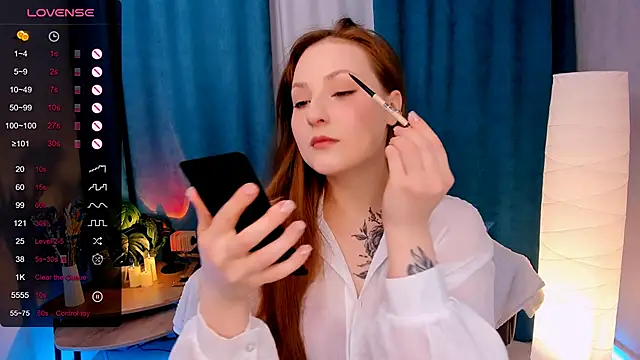 velvet cherry  online show from 04/01/26, 08:48