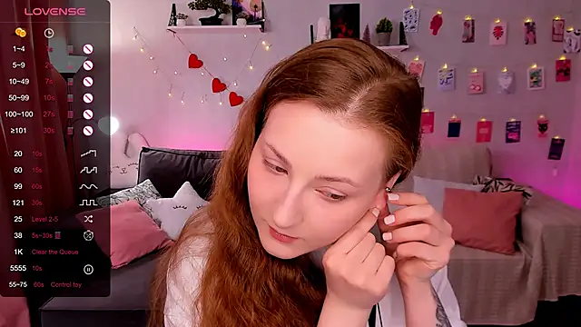 velvet cherry  online show from 03/15/26, 08:54