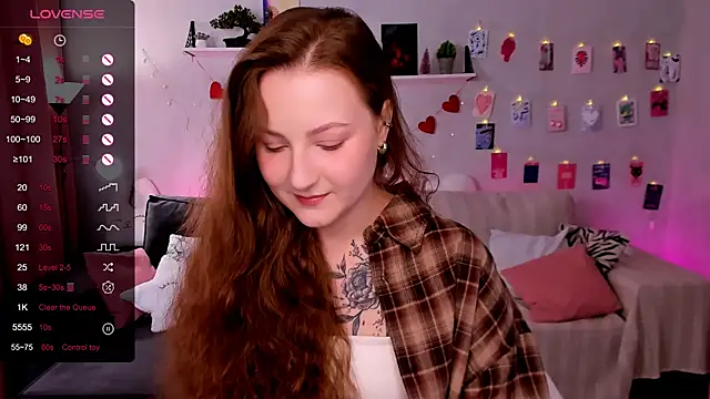 velvet cherry  online show from 03/20/26, 08:48