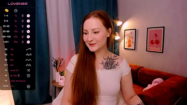 Snapshot of velvet_cherry_ chatting on 05/16/26, 10:36 velvet cherry online show from 05/16/26, 10:36