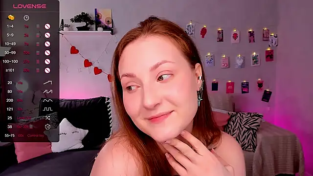 velvet cherry  online show from 02/21/26, 08:49