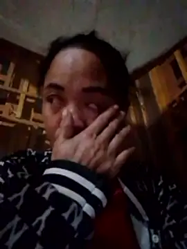 bela-hayes online show from 11/28/25, 05:24