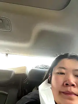 Snapshot of ninibb66 chatting on 11/30/25, 07:20 ninibb66 online show from 11/30/25, 07:20