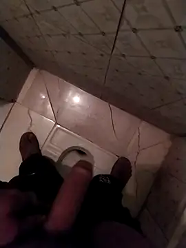 Snapshot of Playboy_139 chatting on 11/26/25, 05:46 Playboy 139 online show from 11/26/25, 05:46