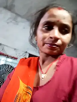 Hot erion online show from 11/25/25, 01:22