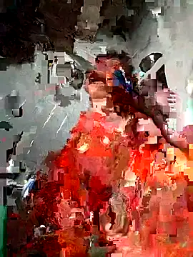 Hot erion online show from 11/26/25, 02:22