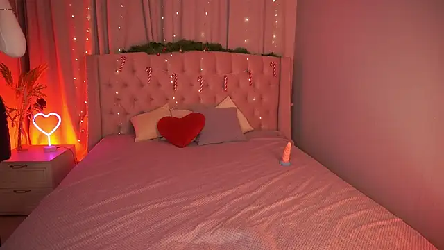 AnnetteLane online show from 01/15/26, 05:11