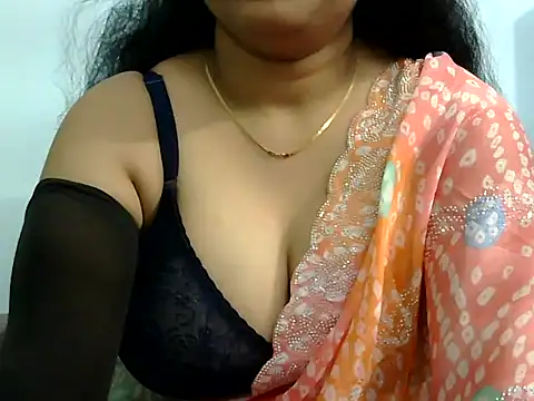 Snapshot of SugarNila chatting on 11/28/25, 06:35 SugarNila online show from 11/28/25, 06:35