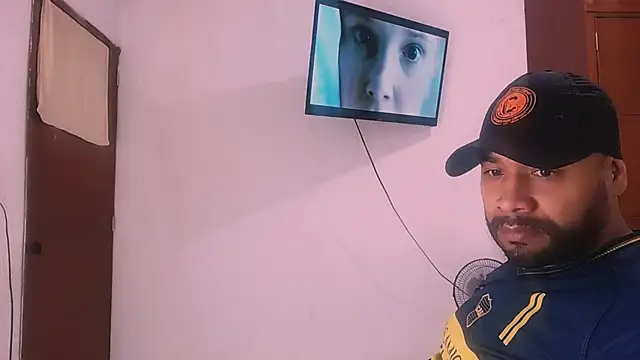 musclehetero online show from 01/11/26, 02:40