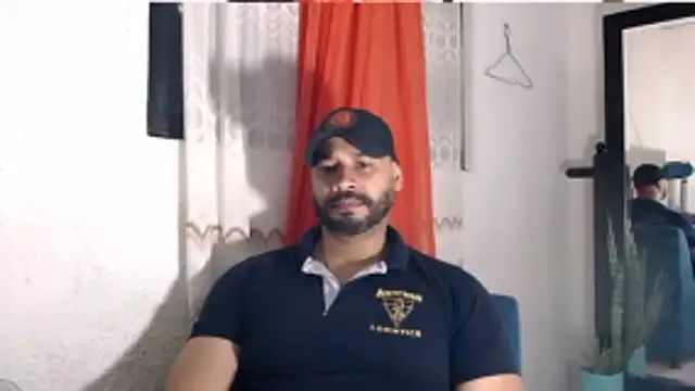 musclehetero online show from 06/11/26, 02:53