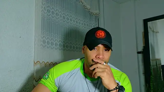 musclehetero online show from 07/06/26, 11:39