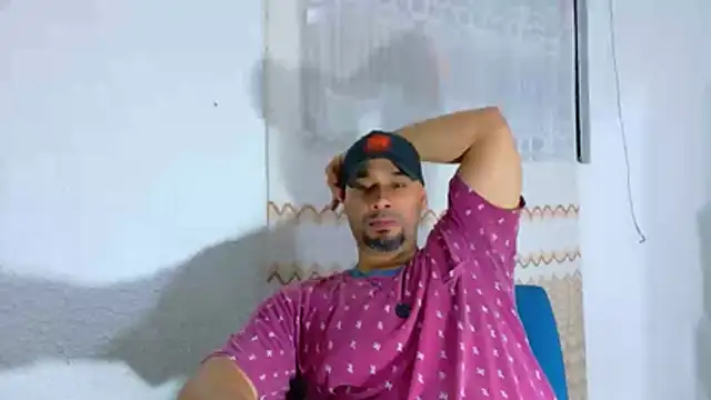 musclehetero online show from 07/07/26, 01:41