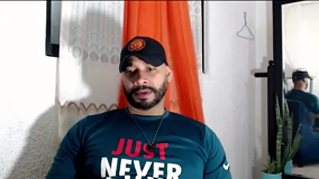 musclehetero online show from 06/12/26, 01:47