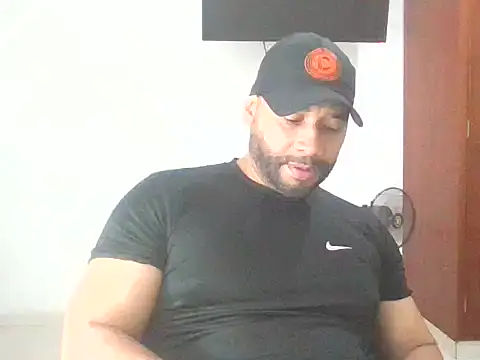 musclehetero online show from 12/17/25, 11:54