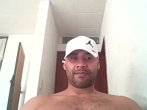 musclehetero online show from 05/05/26, 08:45