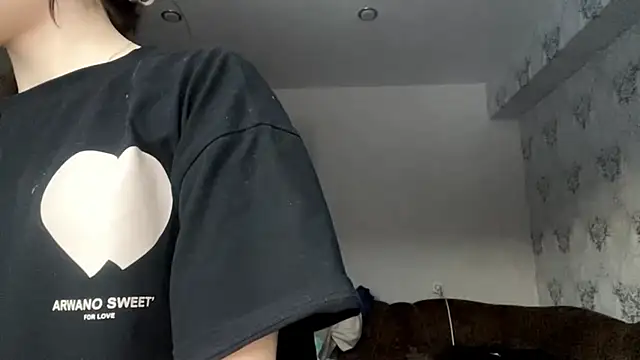 DebbiGoodknight online show from 12/03/25, 09:53