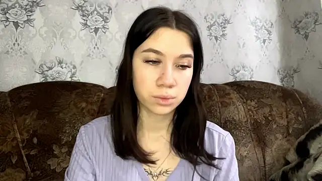 DebbiGoodknight online show from 12/14/25, 09:04