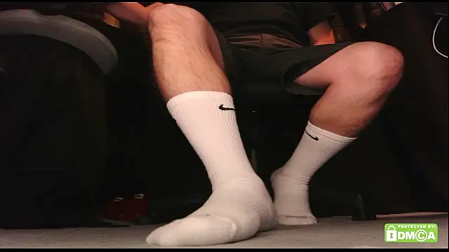 justshutupandwatch online show from 04/12/26, 09:40