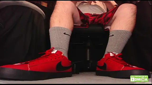justshutupandwatch online show from 04/05/26, 03:57