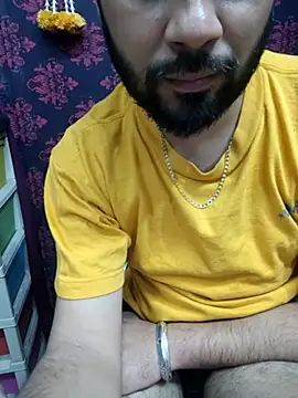 Cute Lucky online show from 12/18/25, 09:18