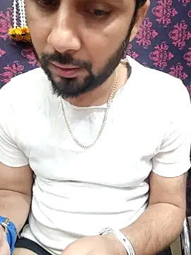 Cute Lucky online show from 12/22/25, 12:16