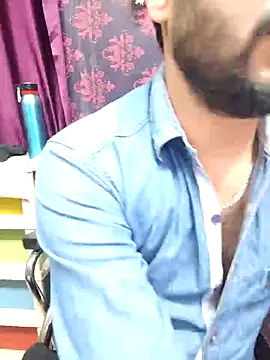 Cute Lucky online show from 02/05/26, 10:05