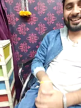 Cute Lucky online show from 12/17/25, 10:09