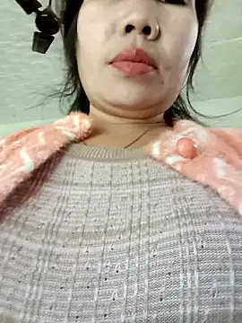 Snapshot of Reema_143 chatting on 01/09/26, 03:24 Reema 143 online show from 01/09/26, 03:24