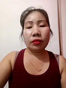 Snapshot of Reema_143 chatting on 02/12/26, 06:51 Reema 143 online show from 02/12/26, 06:51