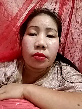 Snapshot of Reema_143 chatting on 02/07/26, 04:15 Reema 143 online show from 02/07/26, 04:15