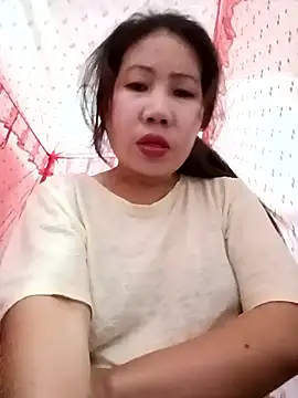 Snapshot of Reema_143 chatting on 01/11/26, 05:31 Reema 143 online show from 01/11/26, 05:31