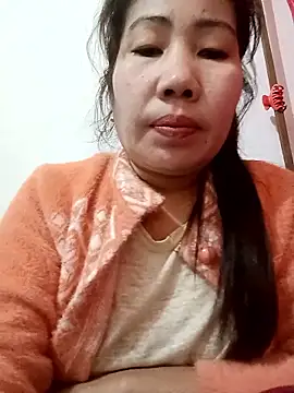 Snapshot of Reema_143 chatting on 01/11/26, 05:25 Reema 143 online show from 01/11/26, 05:25