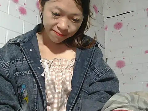 Kim mon online show from 11/21/25, 02:05