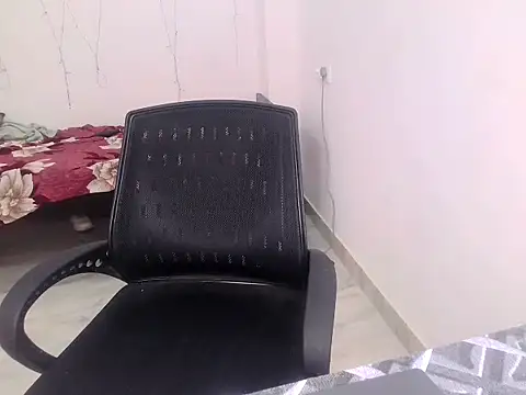 shivani sharma 2 online show from 12/16/25, 07:12