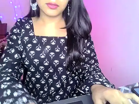 shivani sharma 2 online show from 02/13/26, 09:53