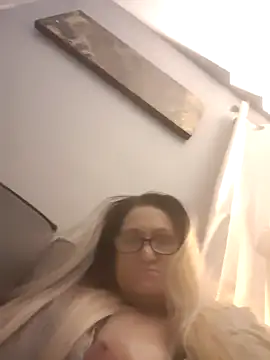 ccrider69  online show from 11/19/25, 11:21