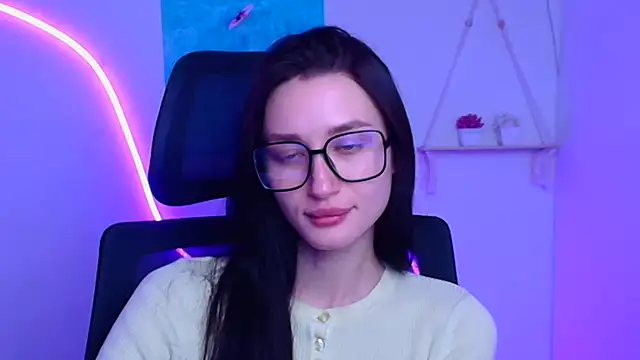 Stella XO online show from 12/21/25, 06:37