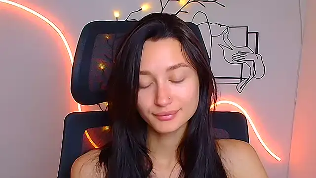 Stella XO online show from 08/04/26, 05:56