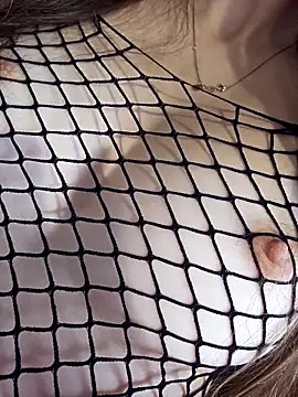 Snapshot of Virggin_Squirt chatting on 12/15/25, 08:53 Virggin Squirt online show from 12/15/25, 08:53