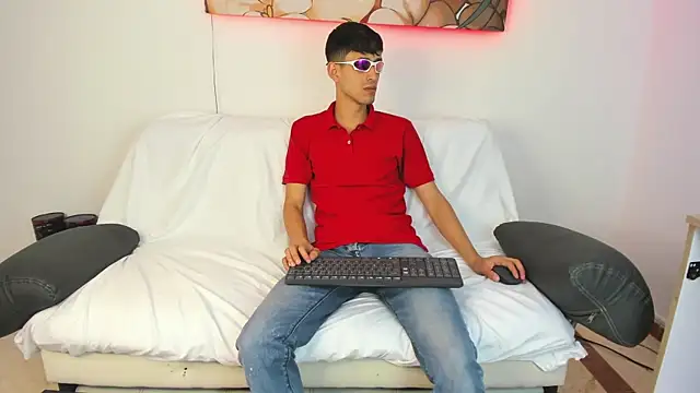 dracke and zara online show from 12/19/25, 01:24