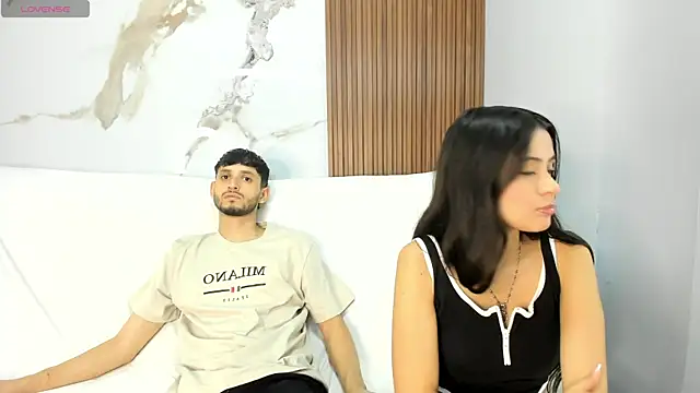 Snapshot of dracke_and_zara chatting on 06/17/26, 05:01 dracke and zara online show from 06/17/26, 05:01